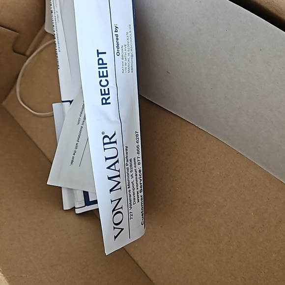 NEW/BOX~TOMS Travel Lite 2.0 Leather Sneakers - Picture 5 of 5